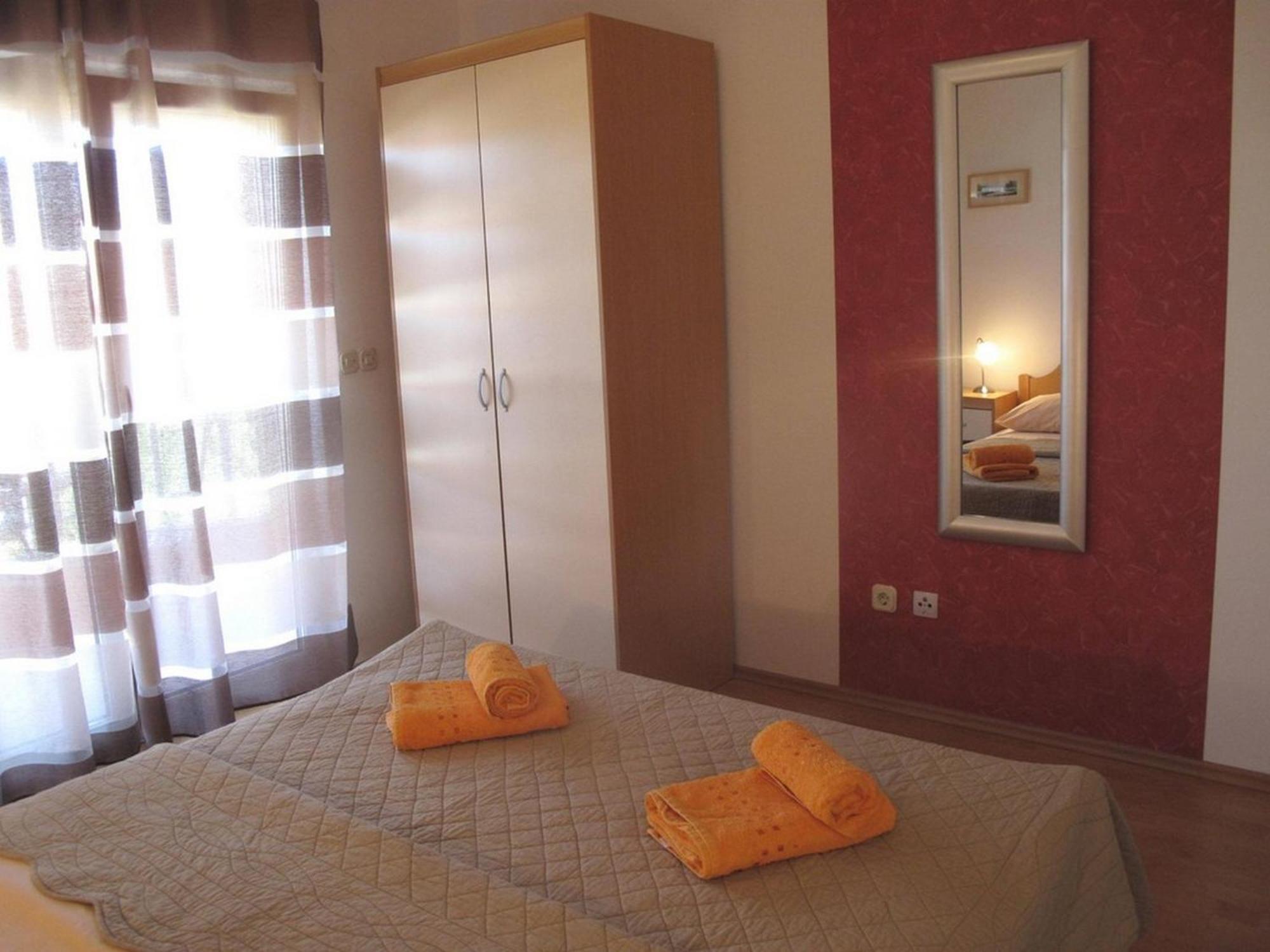 Apartments Mia Старий Град Номер фото