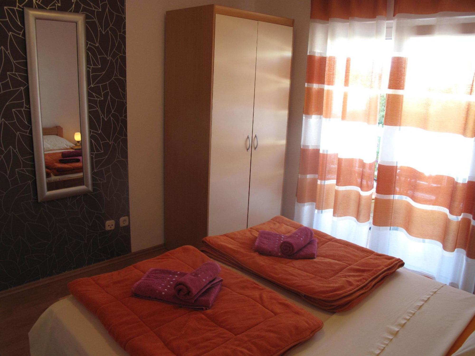 Apartments Mia Старий Град Номер фото